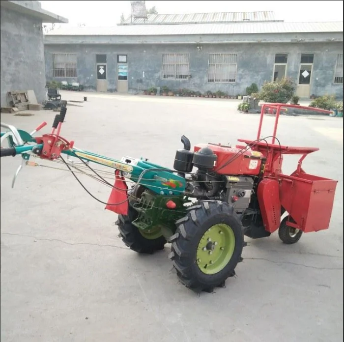 Self-propelled diesel corn thresher and husker - Self-propelled walking corn harvester machine