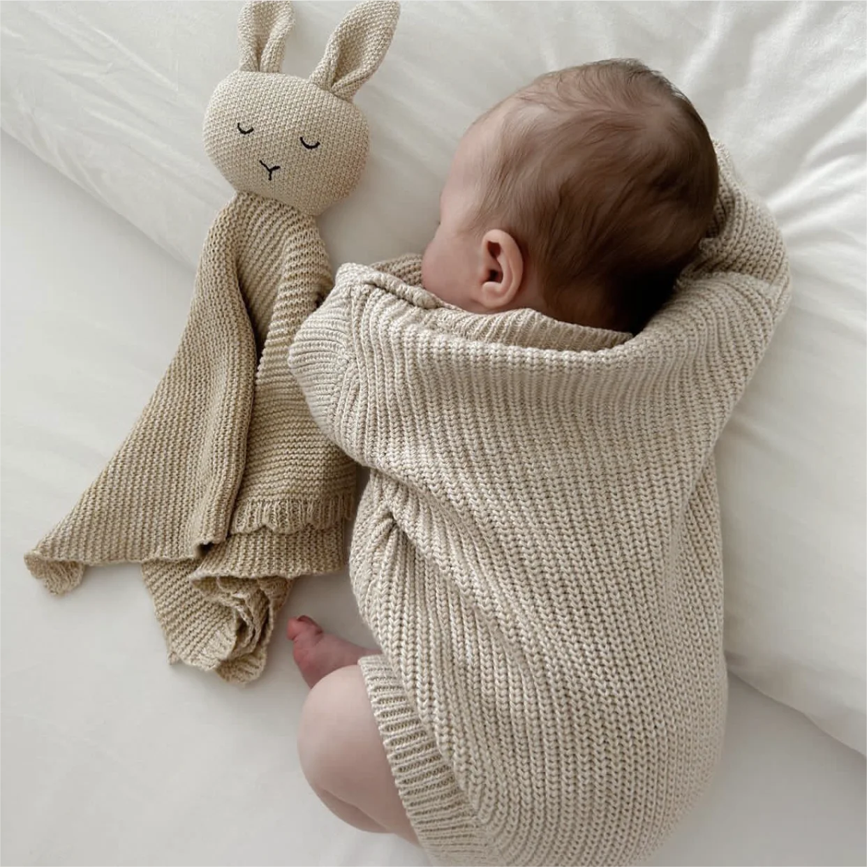 New Hot Selling Baby Lovey 100% Cotton Newborn Comforter with Bunny Pattern Knitted Security Blanket and Rabbit Toy