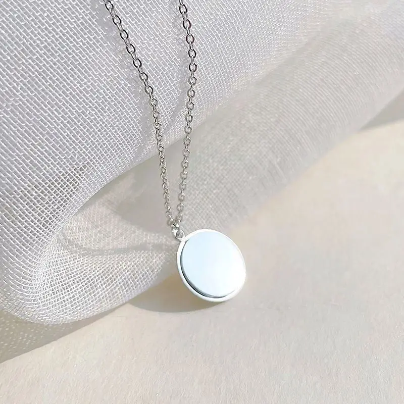 Personalized New technology Projection Necklace Heart Shape I love you Photo Pendant Clover Jewelry Memorial Necklace for Women