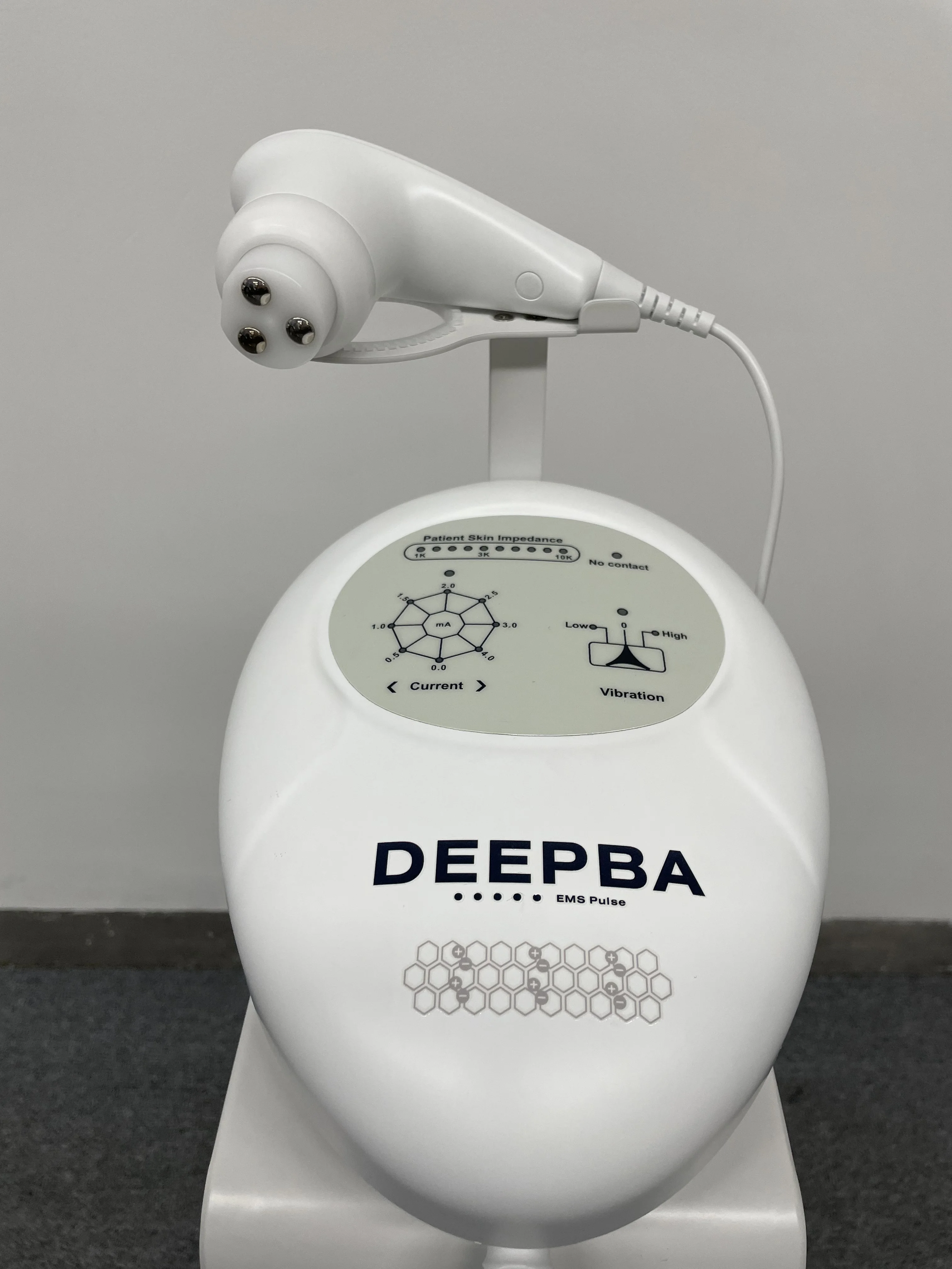Best Selling Deepba Non-invasive Dep Water Light Base Skin Firming Ion Vibration Moisturizing Wrinkle Remover Beauty Machine