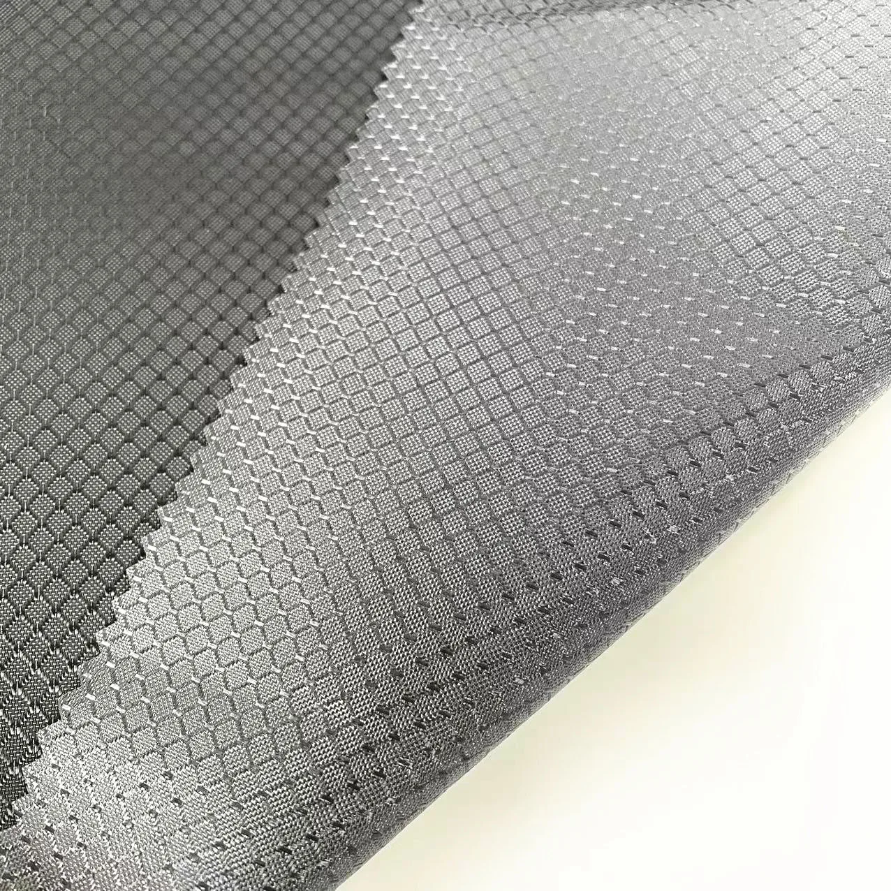 High Quality 100% Nylon 167gsm Pu Coated Waterproof Diamond Ripstop 400D 420D Rip Stop Oxford Fabric For Bag