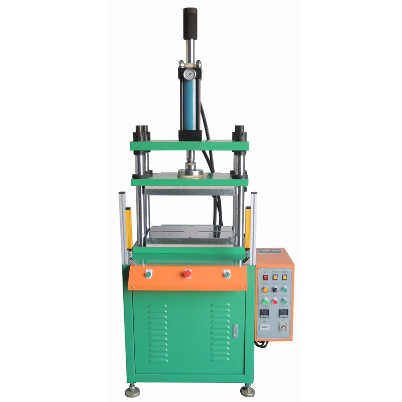 Небольшой гидропресс 315T