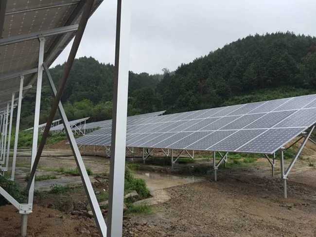 Aluminum ground mounting solar system with ground screw pile