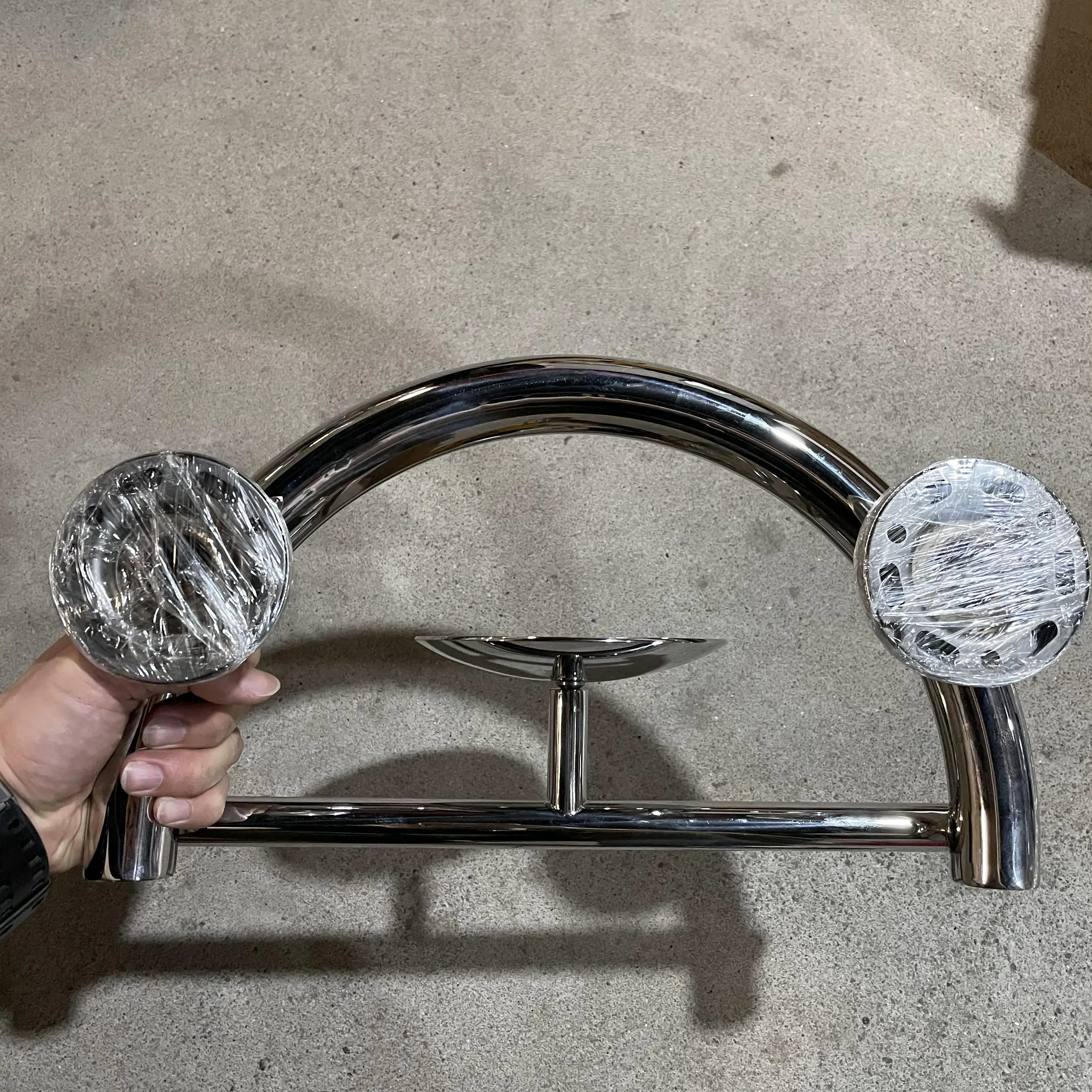 Custom wall mounted safety elders grab bar with soap dish for bathroom and washroom