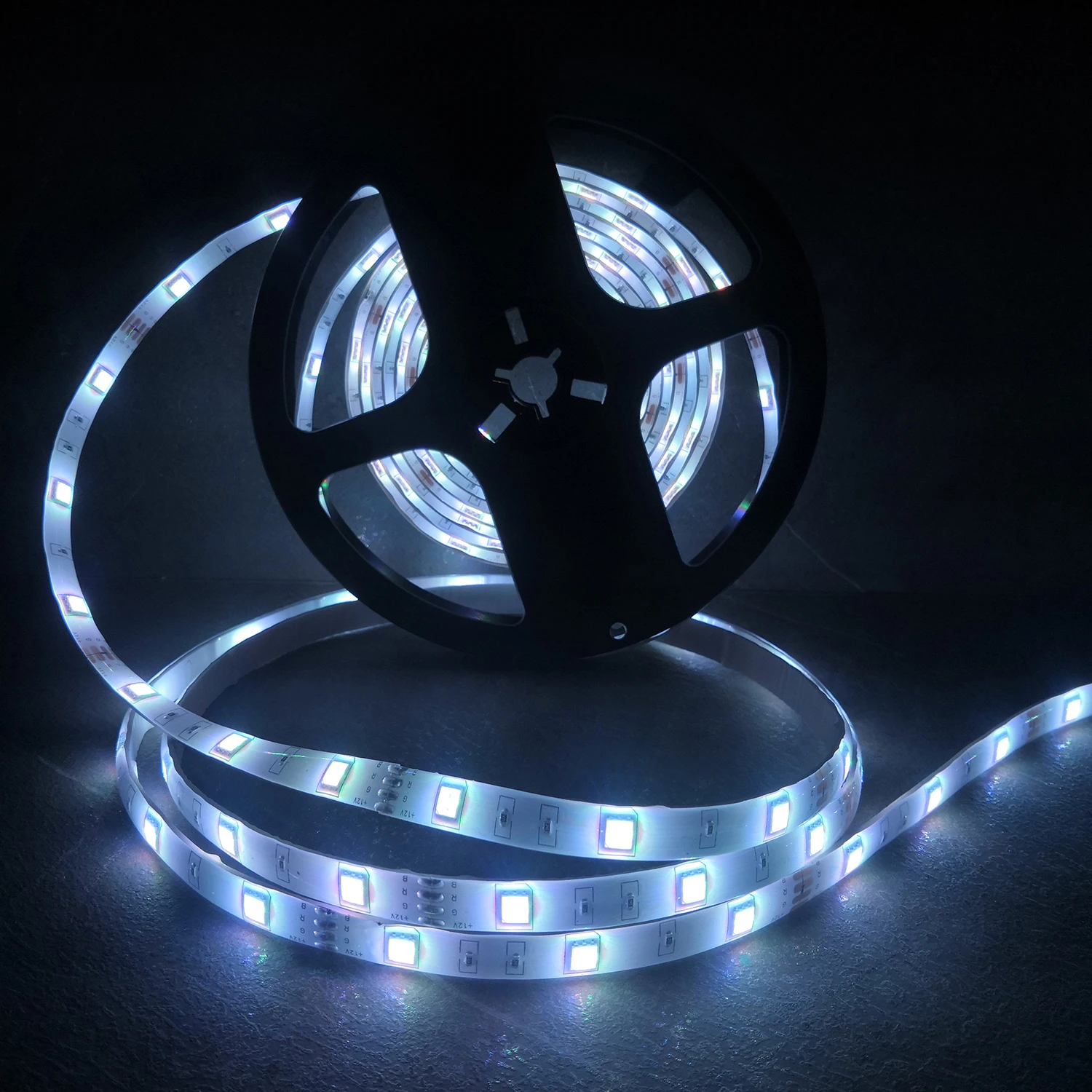 Amazon smart 12 В светодиодные ленты IP20 и IP65 5050 rgb 300 светодиоды