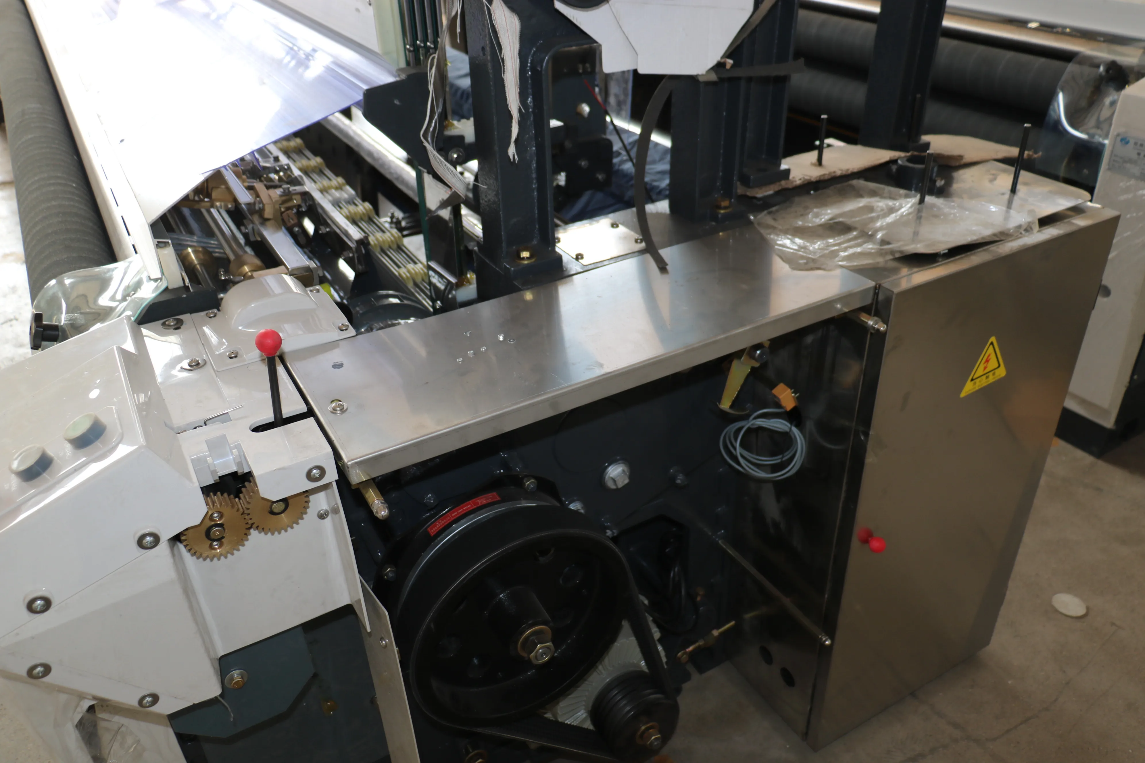 Wholesale Manufacture China Supplier High Speed Fully Automatic Top Quality Flat Water Jet Loom