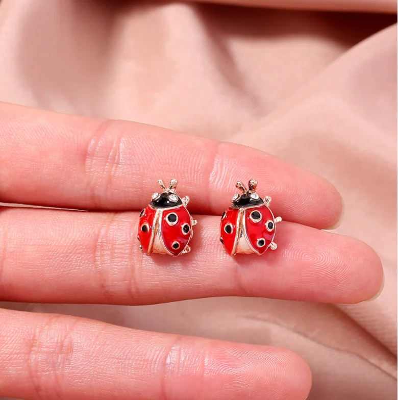 Cute simple insect diamond ladybug earrings earrings accessories female simulation animal earrings