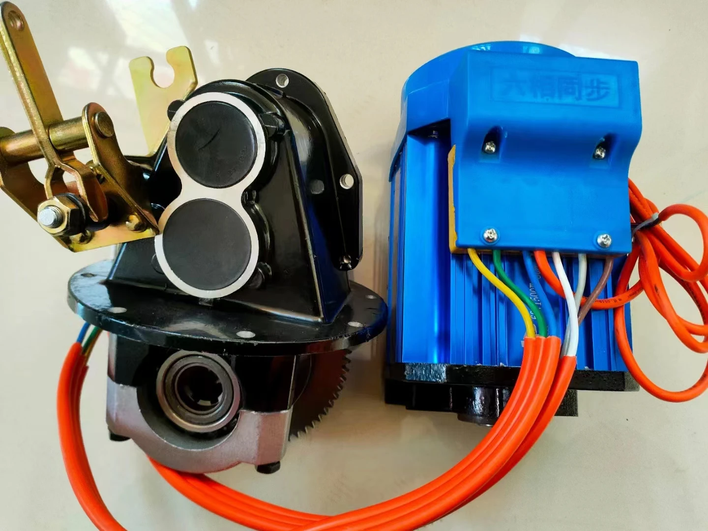 customized high-quality three-wheeled electric vehicle accessories and parts 1000W/1200W/1500W/2000W motor