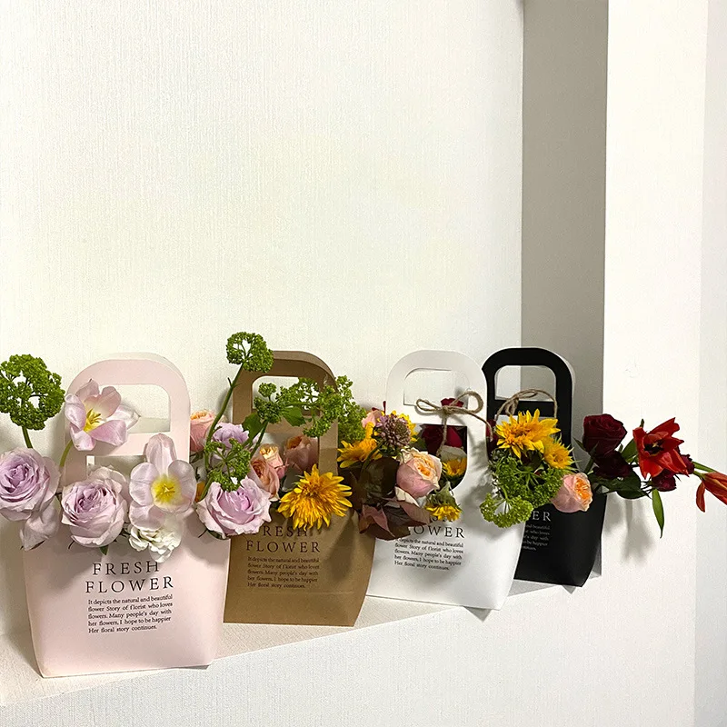 Fashional Waterproof Florist Bouquet Packaging Rose Sunflower Anniversary Gift Flower Carry Kraft Paper Bags