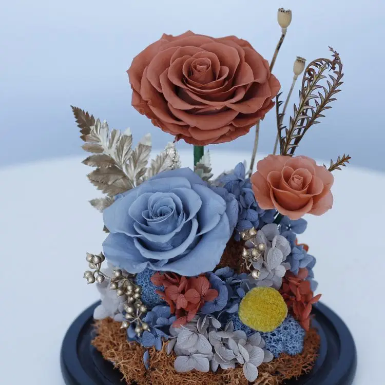 Hot Selling Christmas Wedding Decor Preserved Roses Long Life Roses Forever Eternal Roses in Dome Glass