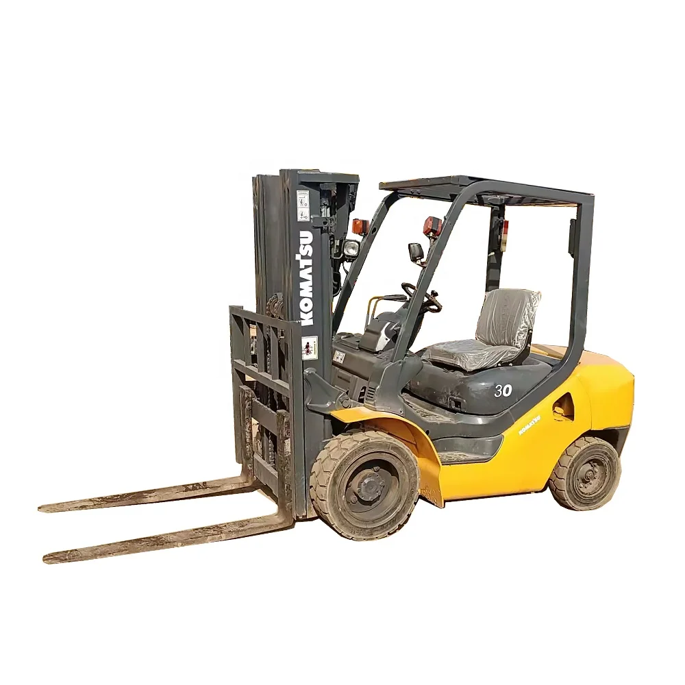 Second Hand Komatsu Japan used Forklift 3 ton Diesel FD30 FD25 FD35 FD50 FD70 for sale
