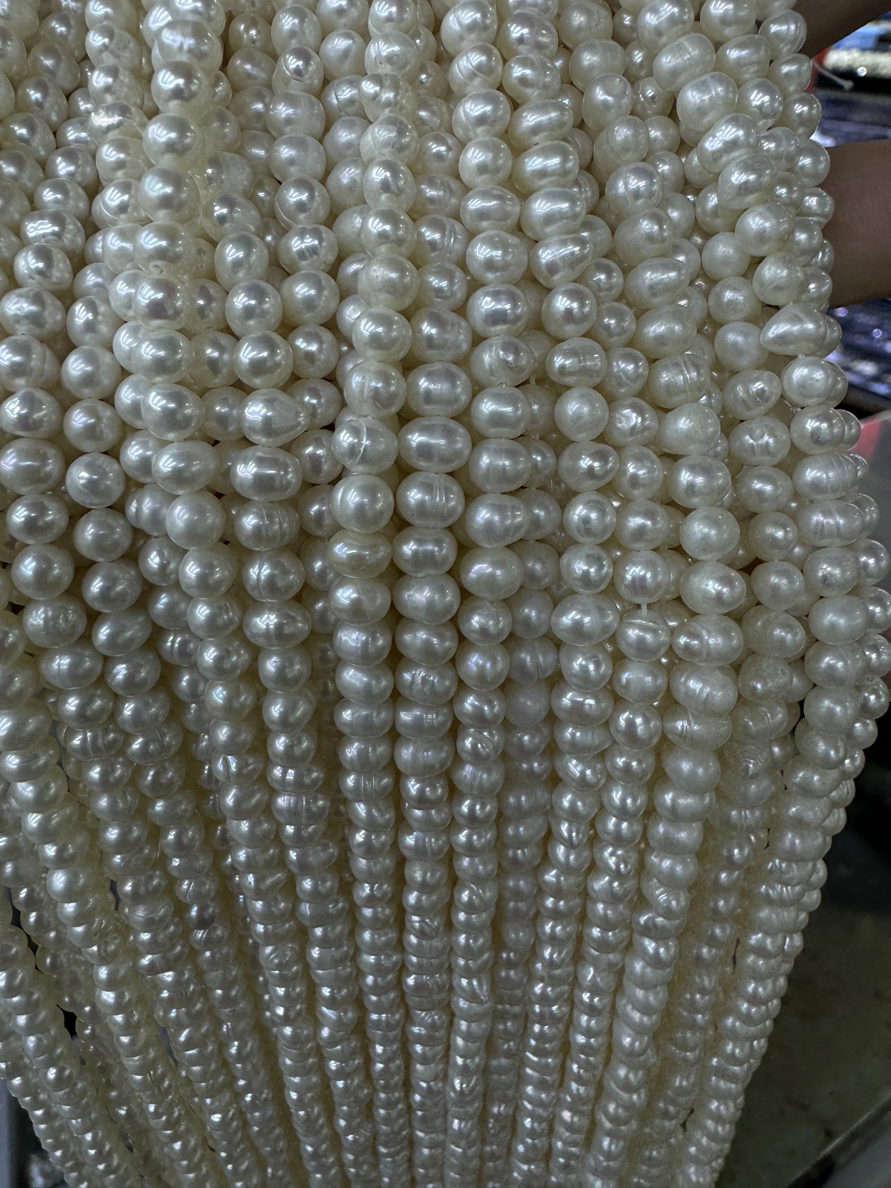 Wholesale Potato Pearl 6-7mm Natural White Cream Color Freshwater Pearl Strands Beads for Fashion necklace bracelet making