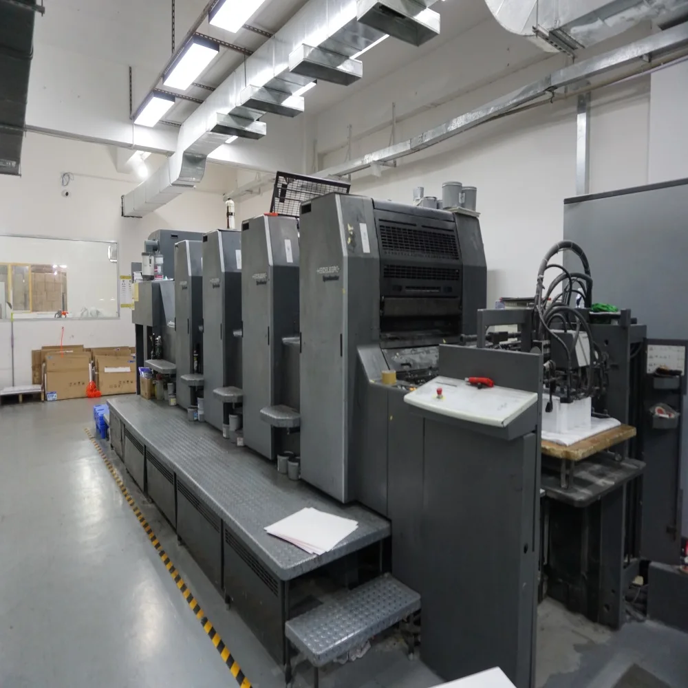 Custom printing Luxury White Cardboard Skin Care Eco Friendly Folding Cosmetic Paper Box Packaging