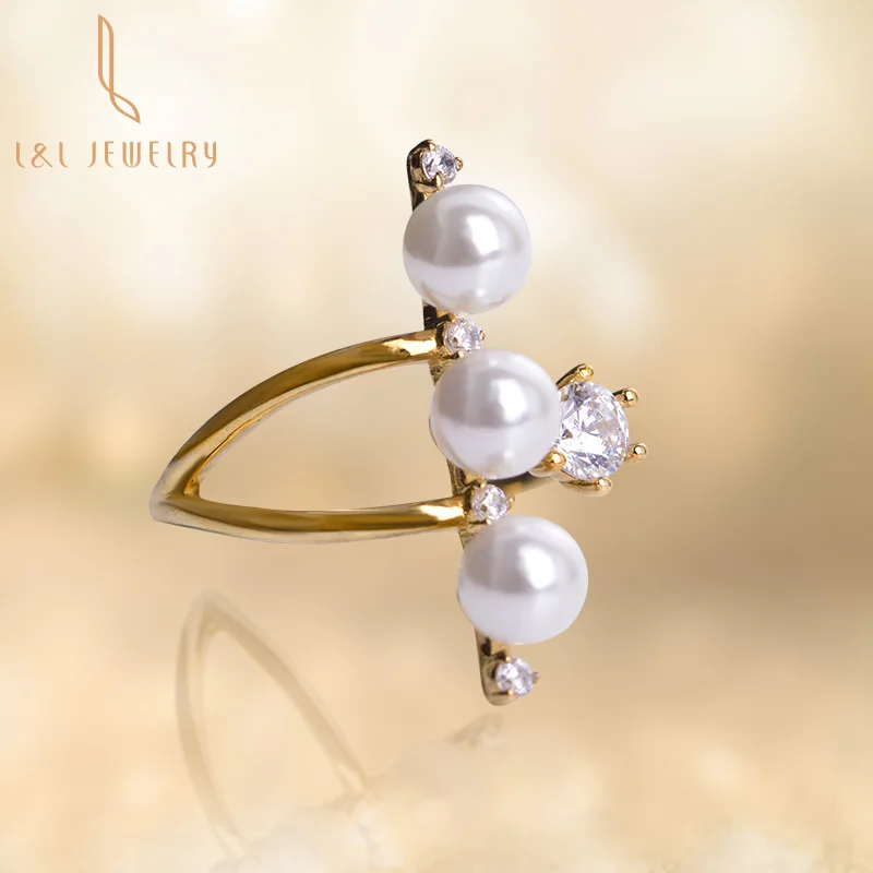 
Freshwater Pearl Engagement Ring Sterling Silver Gold plated Ring for women 3 pearls AAA Cubic Zirconia 