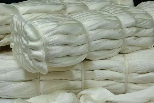 Mulberry Silk Yarn 20/22D Silk Yarn for Knitting weaving Hand Knotted Carpet 100% silk Natural Undyed