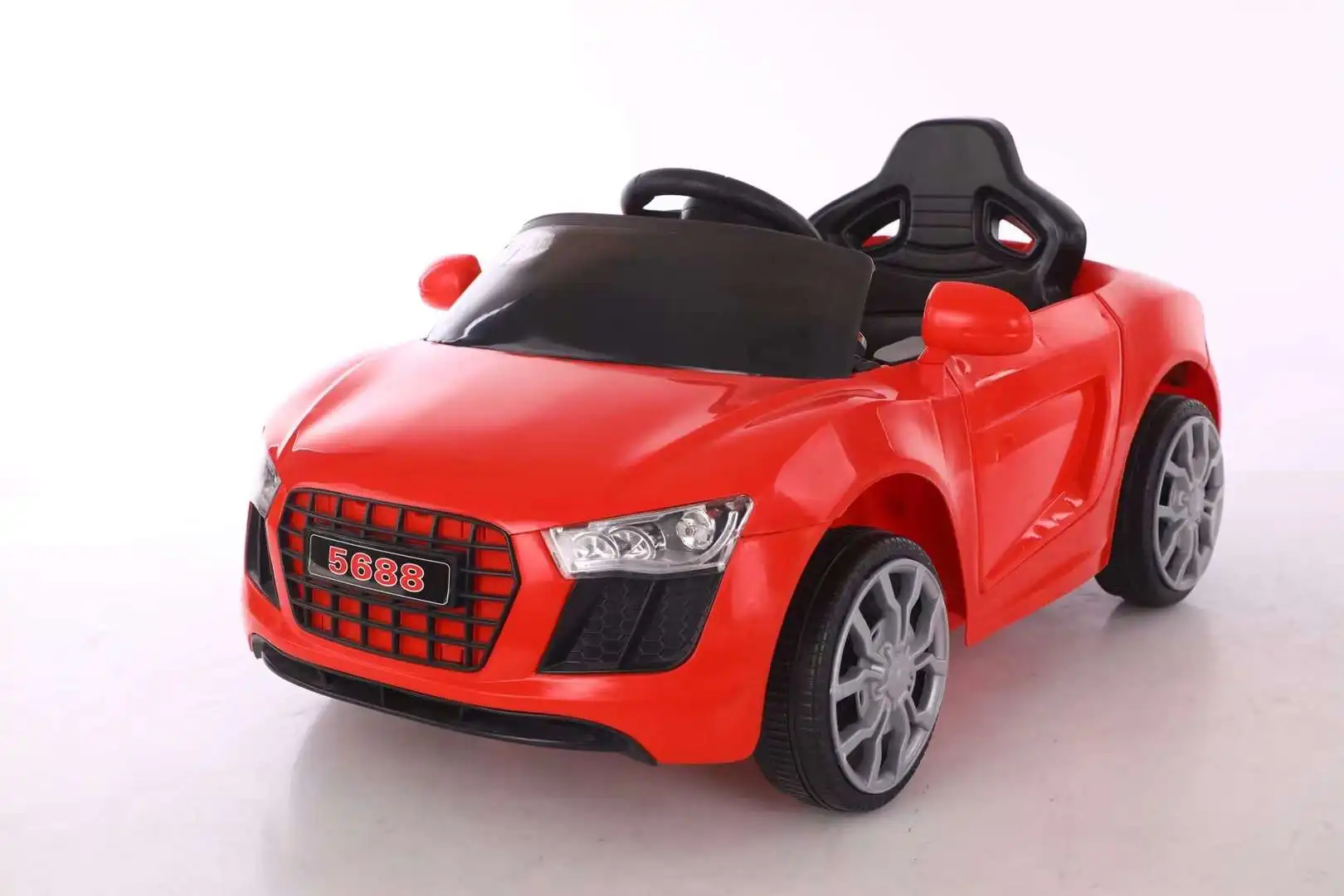new model ride on adult car/ Best price 4 seater kids electric car/  toys ride on car with good quality