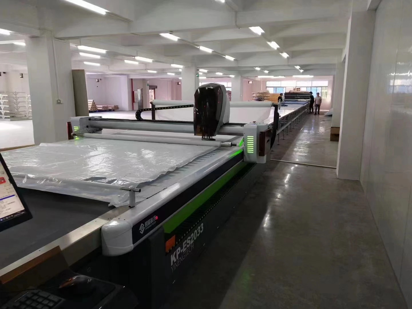 Профессиональный одобренный CE автоматический станок для резки ткани