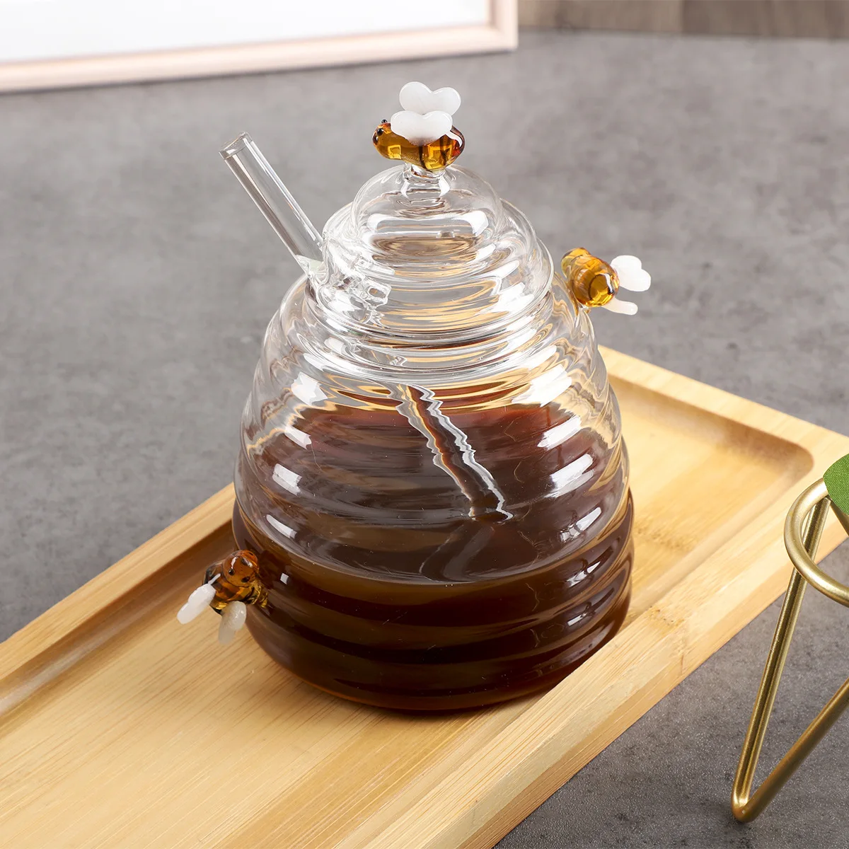 39Years Production Bee Shaped High Borosilicate Glass Honey Container 500ml Glass Honey Jar