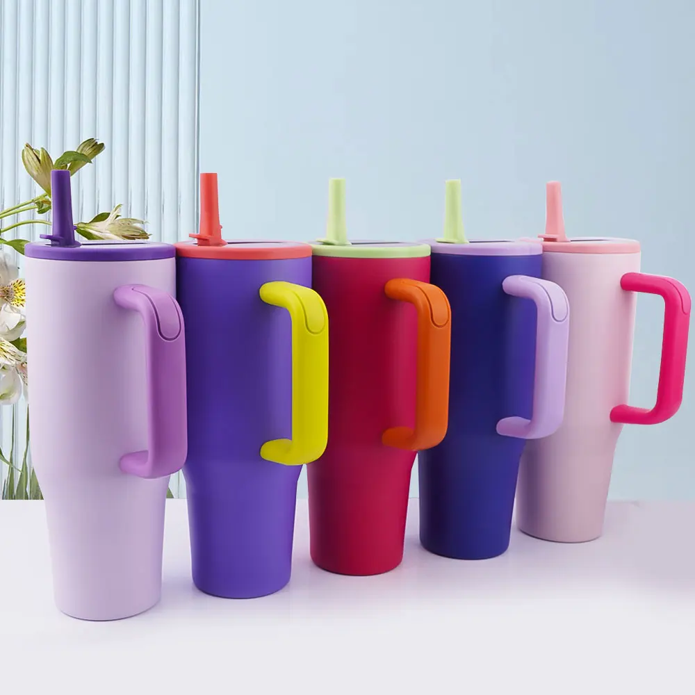 40 oz Tumbler Custom Blend Handle Car Cup Christmas Party decorations Food grade leak proof lid and mix color handle filp straw