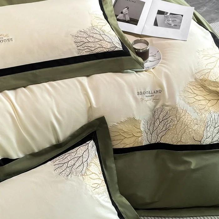 Retro European French Style Long Staple Duvet Cover Sets Floral Embroidery Top Quality All Season King Queen Size 4Pcs