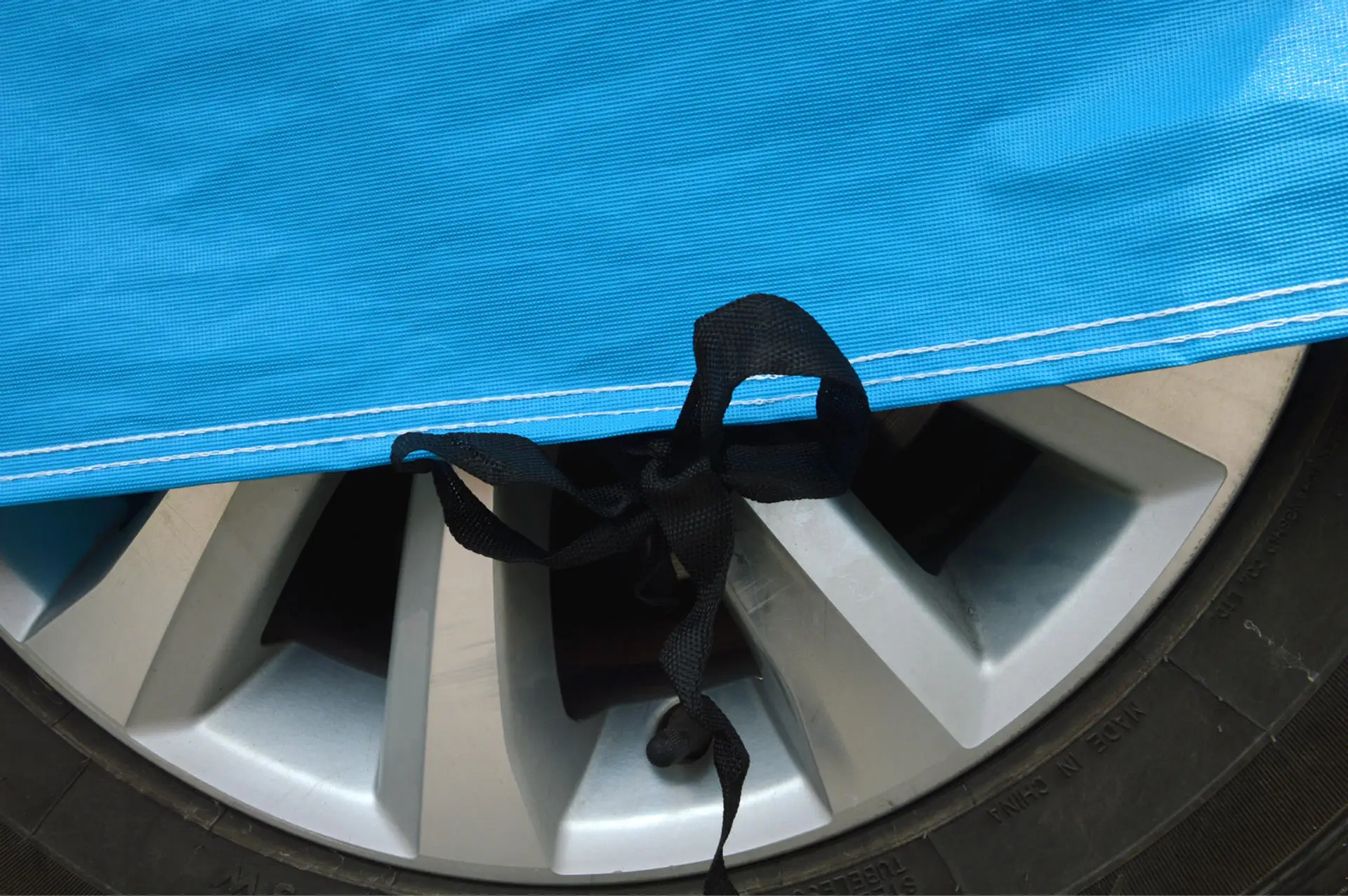 High quality universal thicken scratch proof  waterproof sun shade custom outdoor car cover