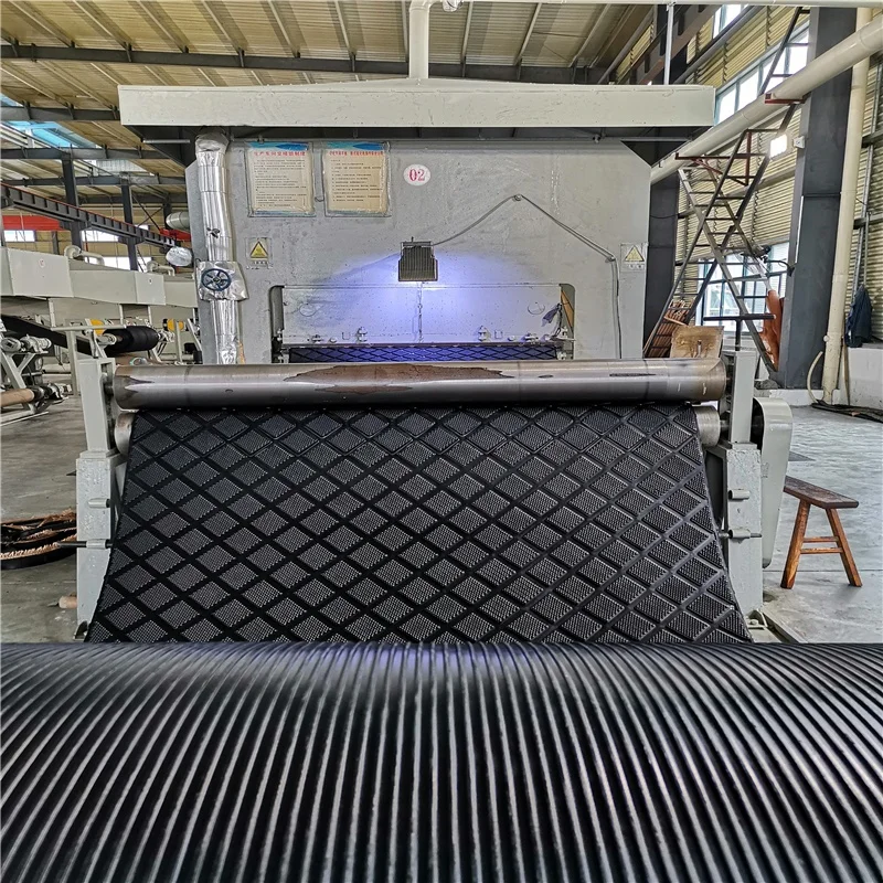 Factory Direct Sale Customized Rubber Cow Horse Mat Comfort Stable Rubber Flooring Mat