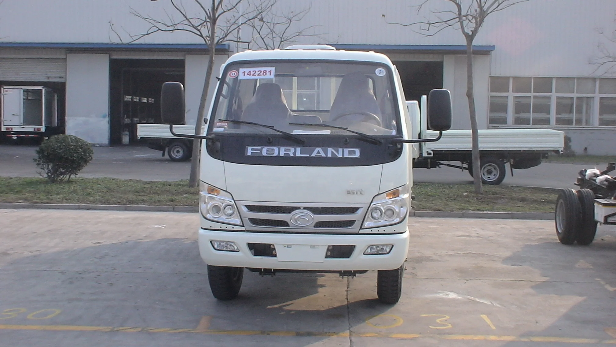 FORLAND 2-3tons diesel truck with Euro 1 diesel engine, single cabin and 4.2m longer cargo body