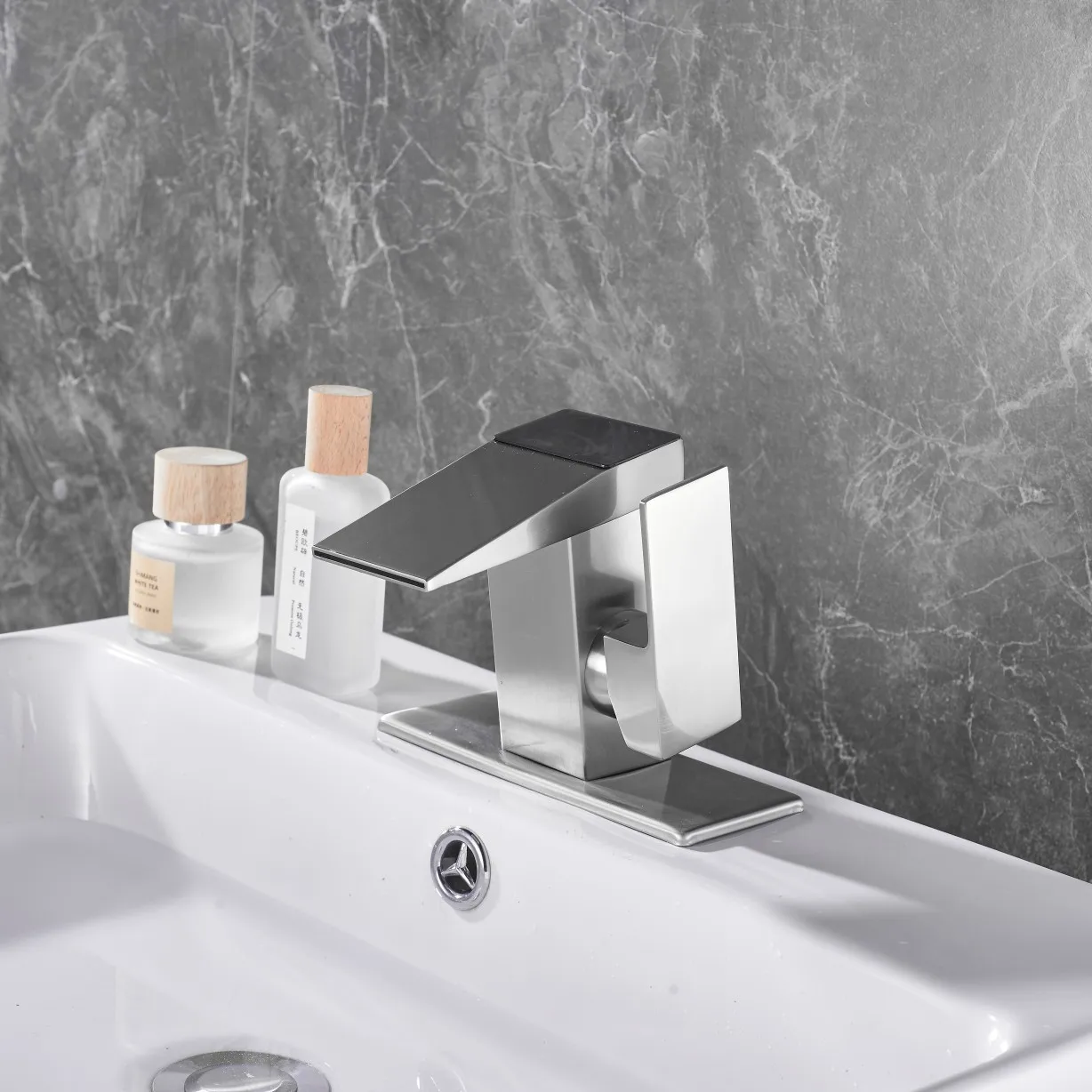 Woodpecker waterfall faucet with hydropower, digital display temperature and intelligent basin faucet