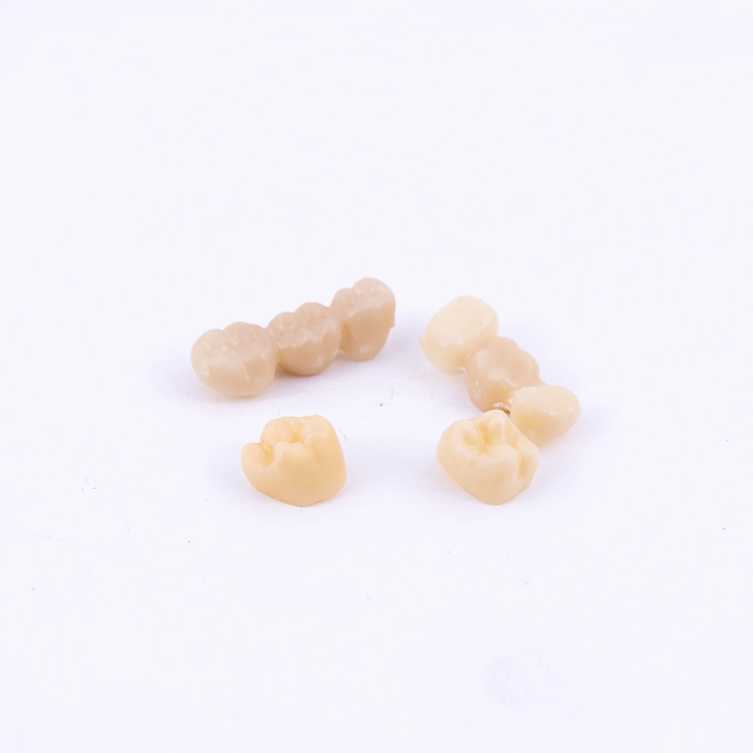 China zirconia oxide powder dental zirconia powder zirconia powder