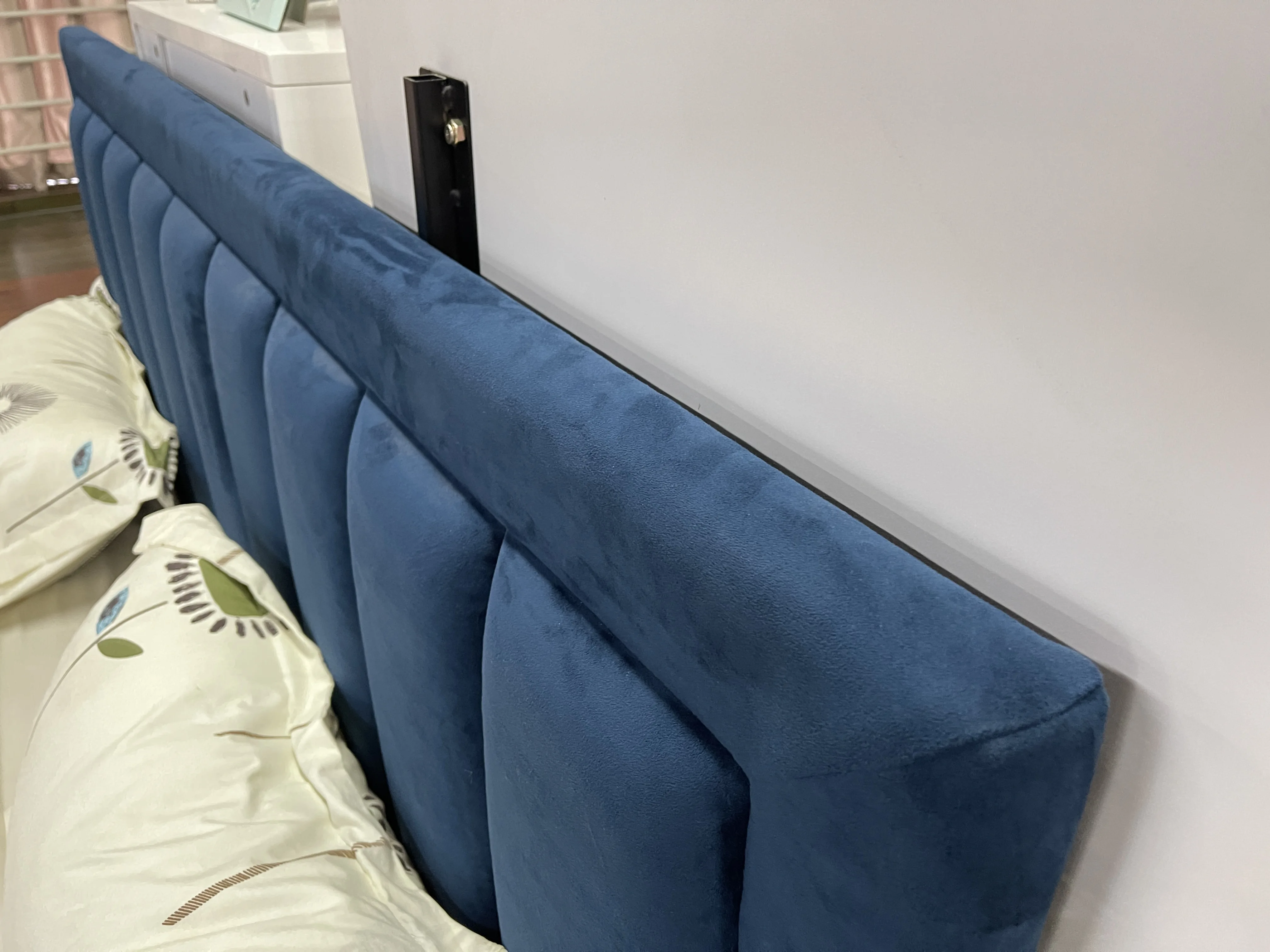 Nova Tufted Fabric Double Up-holstered Beds Twin Frame Queen Single American King Size Bed