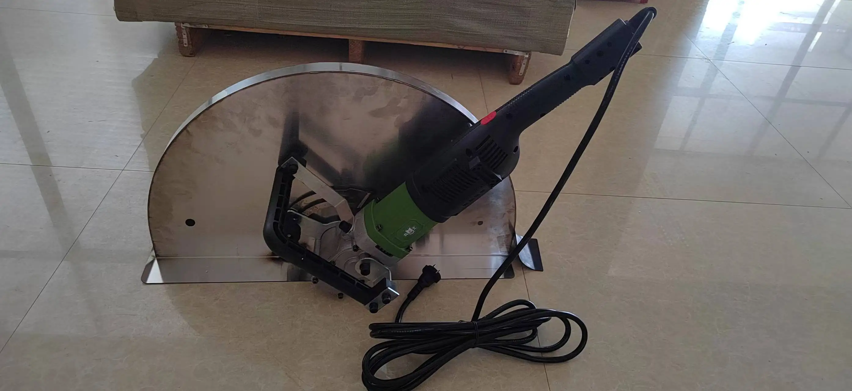 Brushless 600mm ring edge portable concrete cutter easily cuts concrete stone cut brick and paving