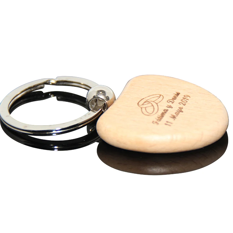 Wholesale Custom Wooden Material Key Tag Holder Ring Wedding Gifts Souvenir Heart Shaped Wood Carving Keychain