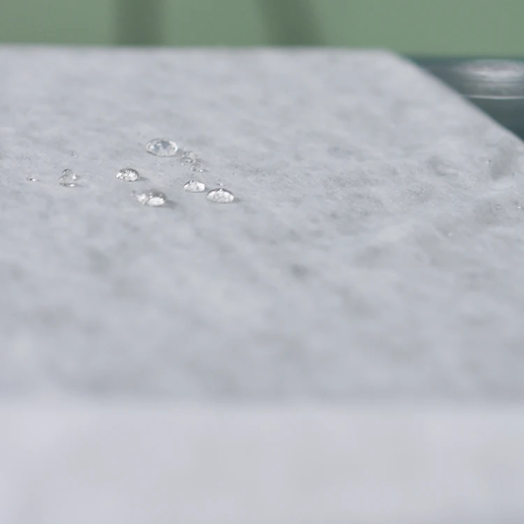 17 gsm SSSS spunbond fabric material rolls Thick ssss spunbond nonwoven diaper back sheet function