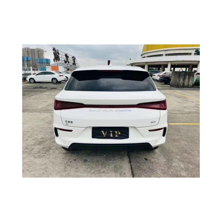 electric car made in China 21 years BYD e2 new energy tram multi-function steering wheel  new energy vehicles