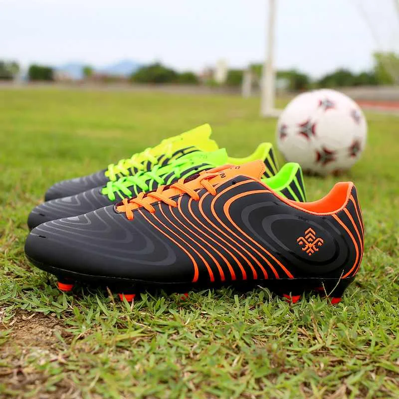 
HOBIBEAR New Arrival Football Cleats Wholesale Kids Futsal Shoes For Sale 