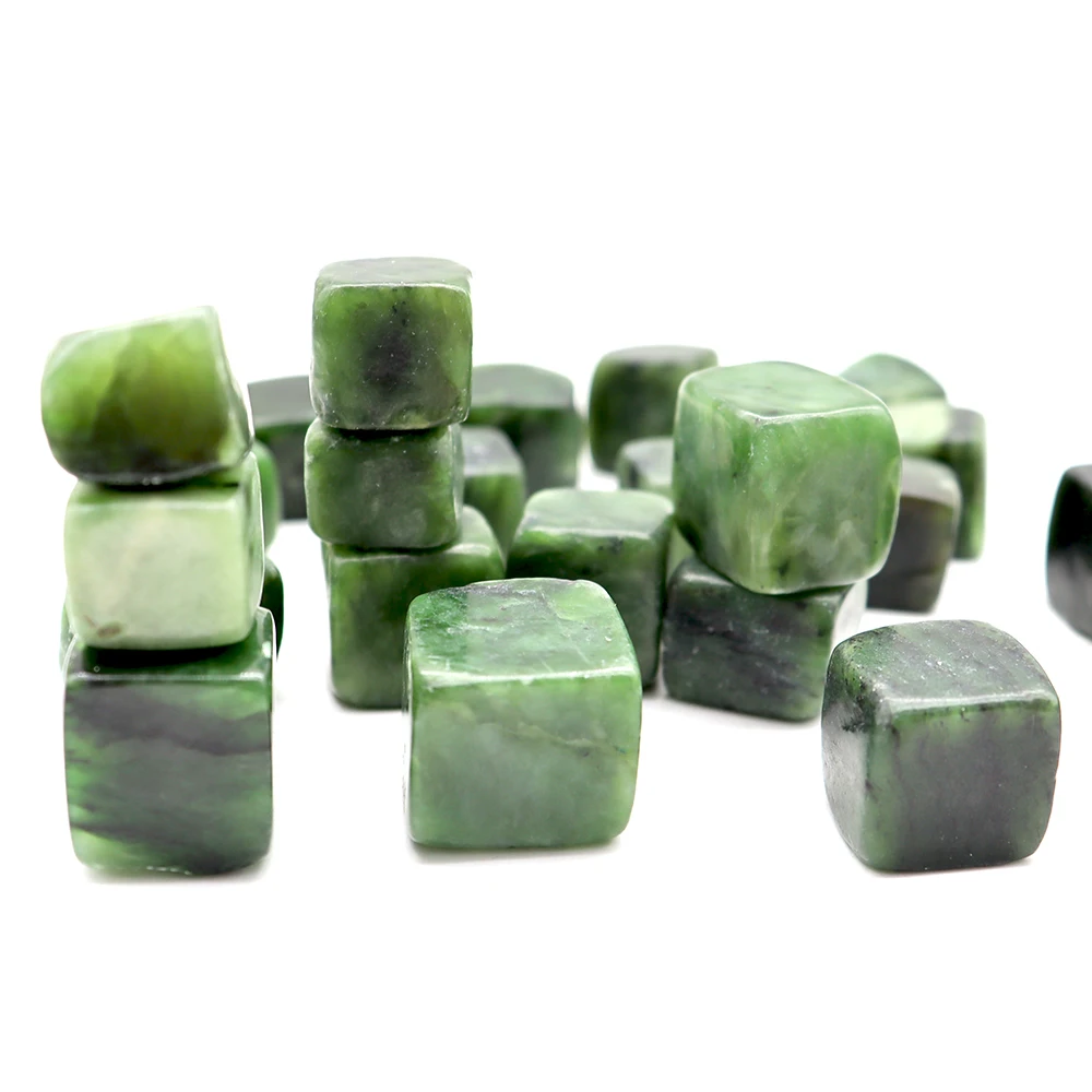 Wholesale natural crystals healing stones green jade cube for healing