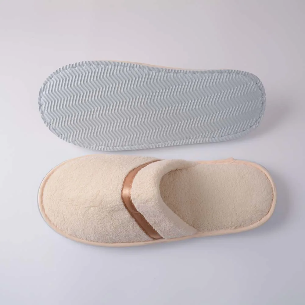 Customized hotel slippers, soft coral velvet slippers, customized logo, luxury five-star hotel disposable slippers