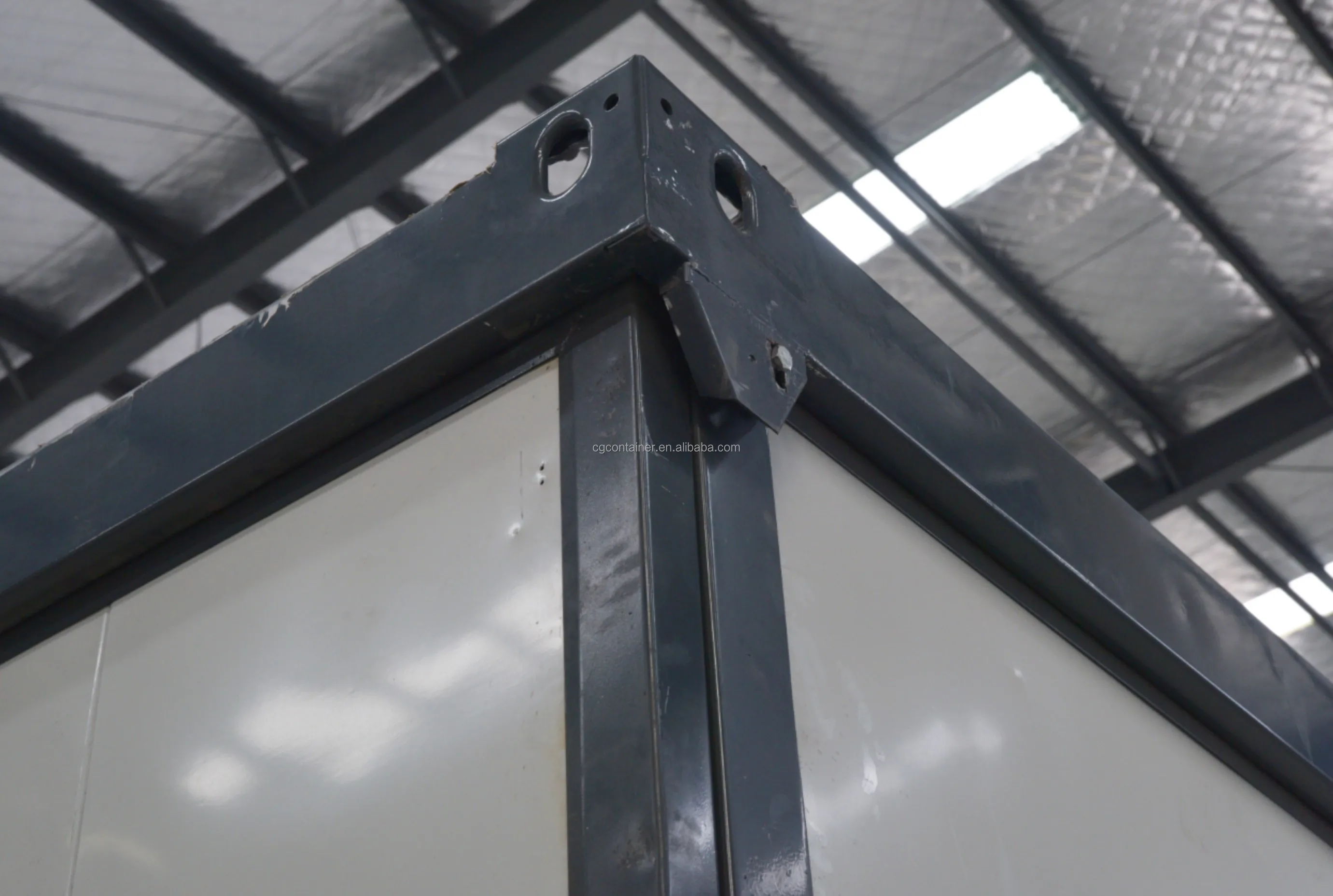 CGCH Cheap 20ft 40ft  Prefab Folding Container Homes Folding Prefabricated House Office Folding Flat Pack Container House