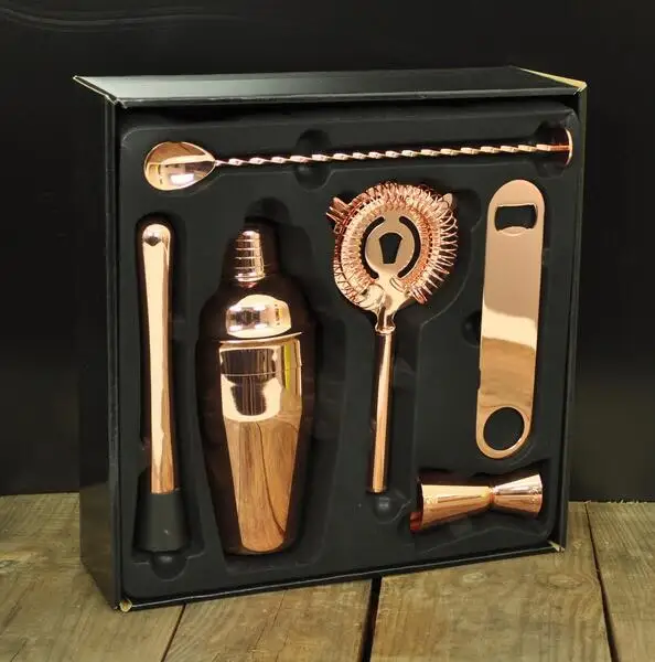 Wholesale Bar tools 550ml stainless steel 5pcs cocktail shaker set for Home barware Martini bartending kit