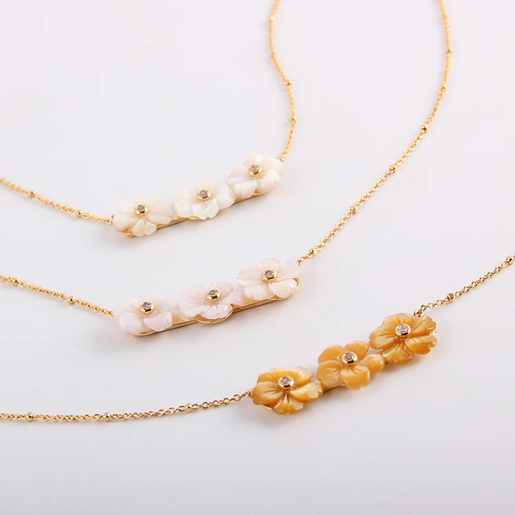 
Hot sale handmade natural pearl chain three flower shell necklace 
