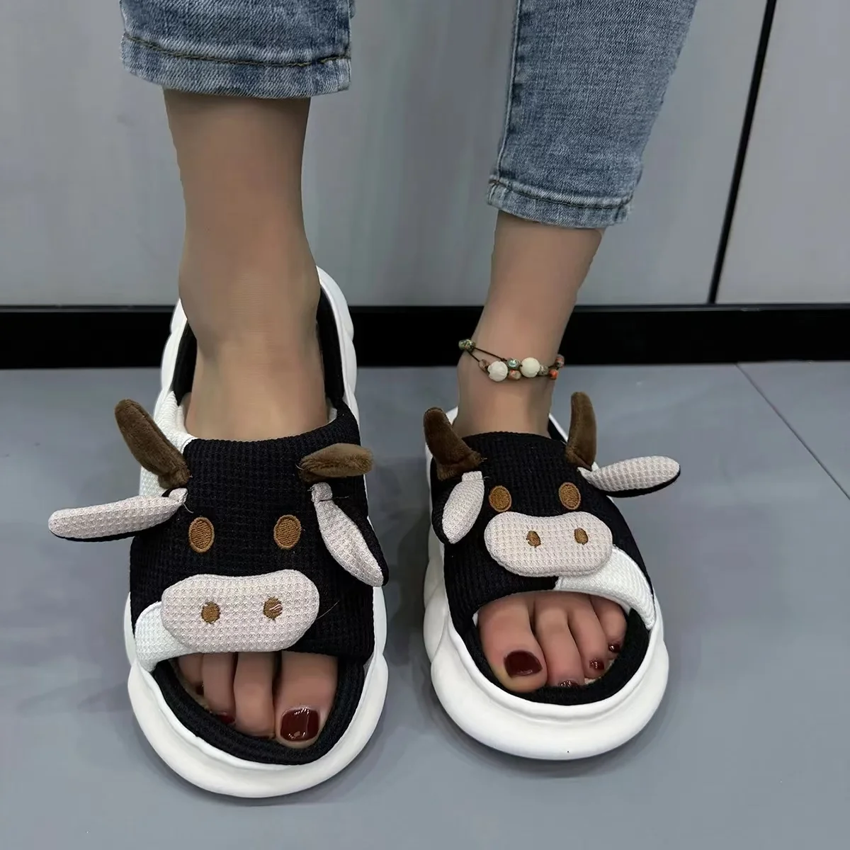 Comfortable Four season house cute cartoon animal linen women girl shark slippers