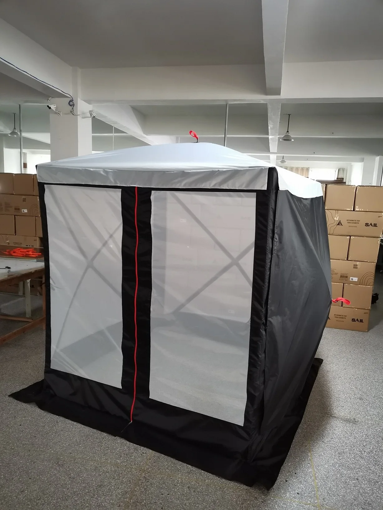 Four Walls Escape Portable Tents Quick Set Up Pop Up Outdoor Camping Outdoors Gazebo Day Tent with Mesh Windows As House Shelter