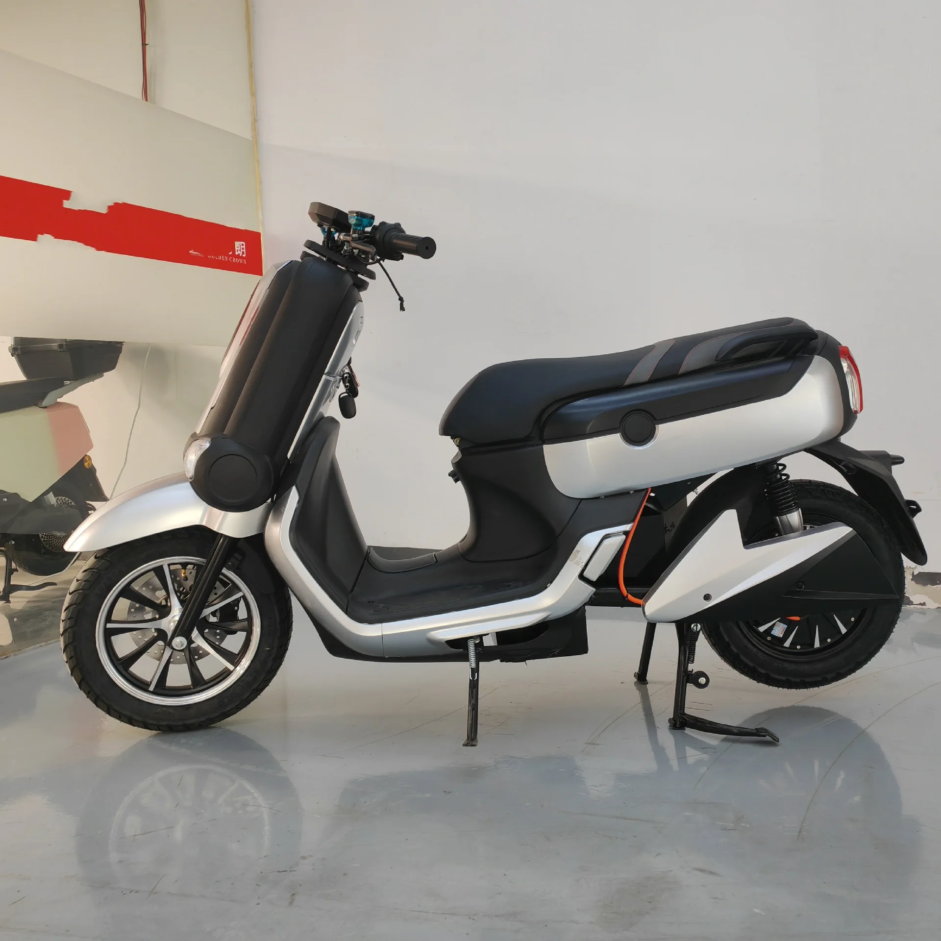 Скутер для пиццы Loding king 50 км/ч 1500 Вт электрический мотоцикл с 72v50Ah