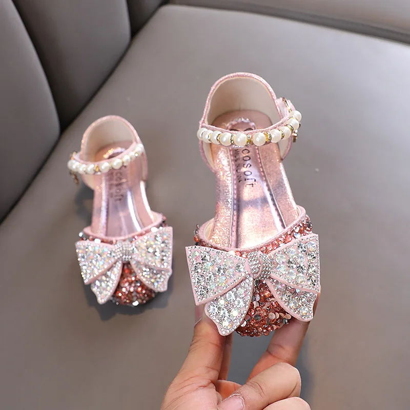 New arrival Elegent  girls PU leather shoes  Girls heels princess shoes with bow little  Girl party Sandals with rhinestone