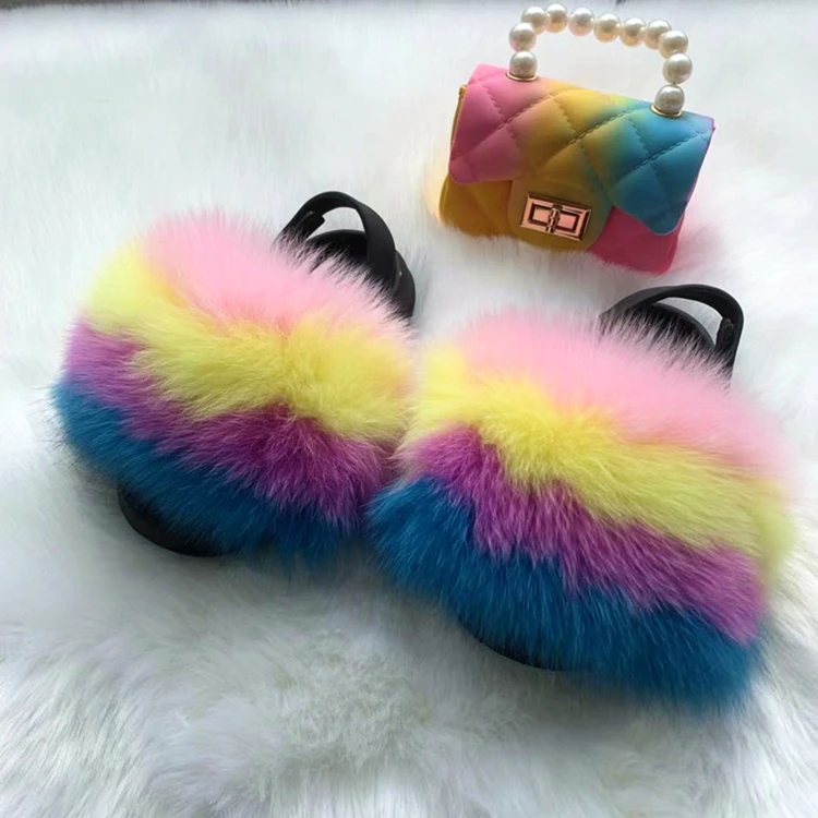 2022 Designer Custom Wholesale Winter Luxury Fluffy colorful Baby Girl Wool Toddler Rainbow Flat Fur Slides With Purse Set Kids