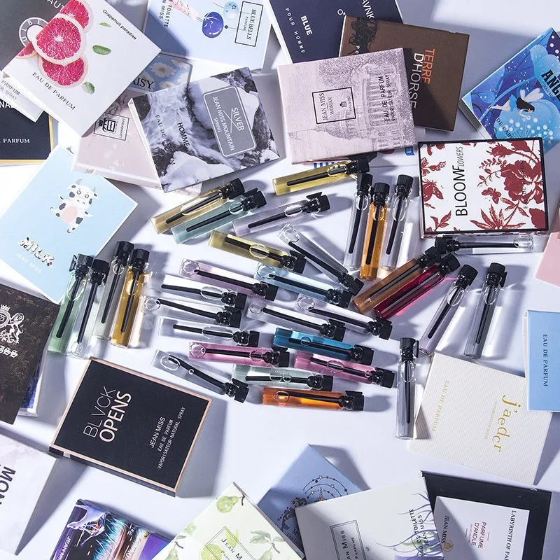 Hot Selling Natural Ingredients Long Lasting Pocket Fruity Floral Body Mini Perfume