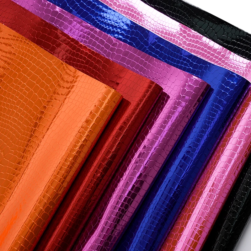 Лазерная Ослепительная искусственная кожа с ярким меховым дном зеркальная для сумок обувных материалов мягких