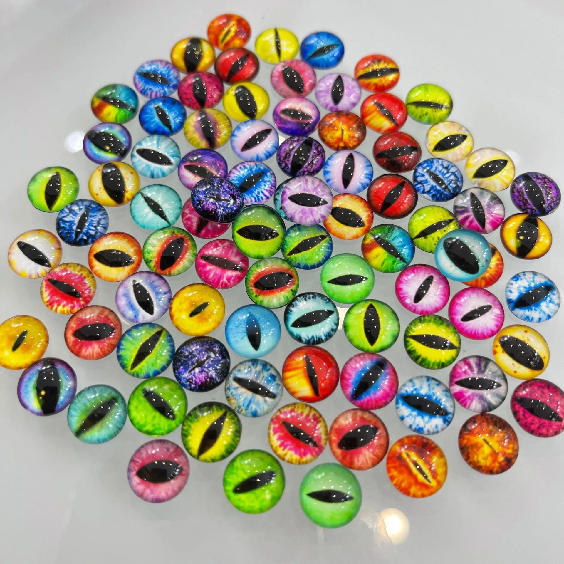 Luminous glass gemstone decorative stone