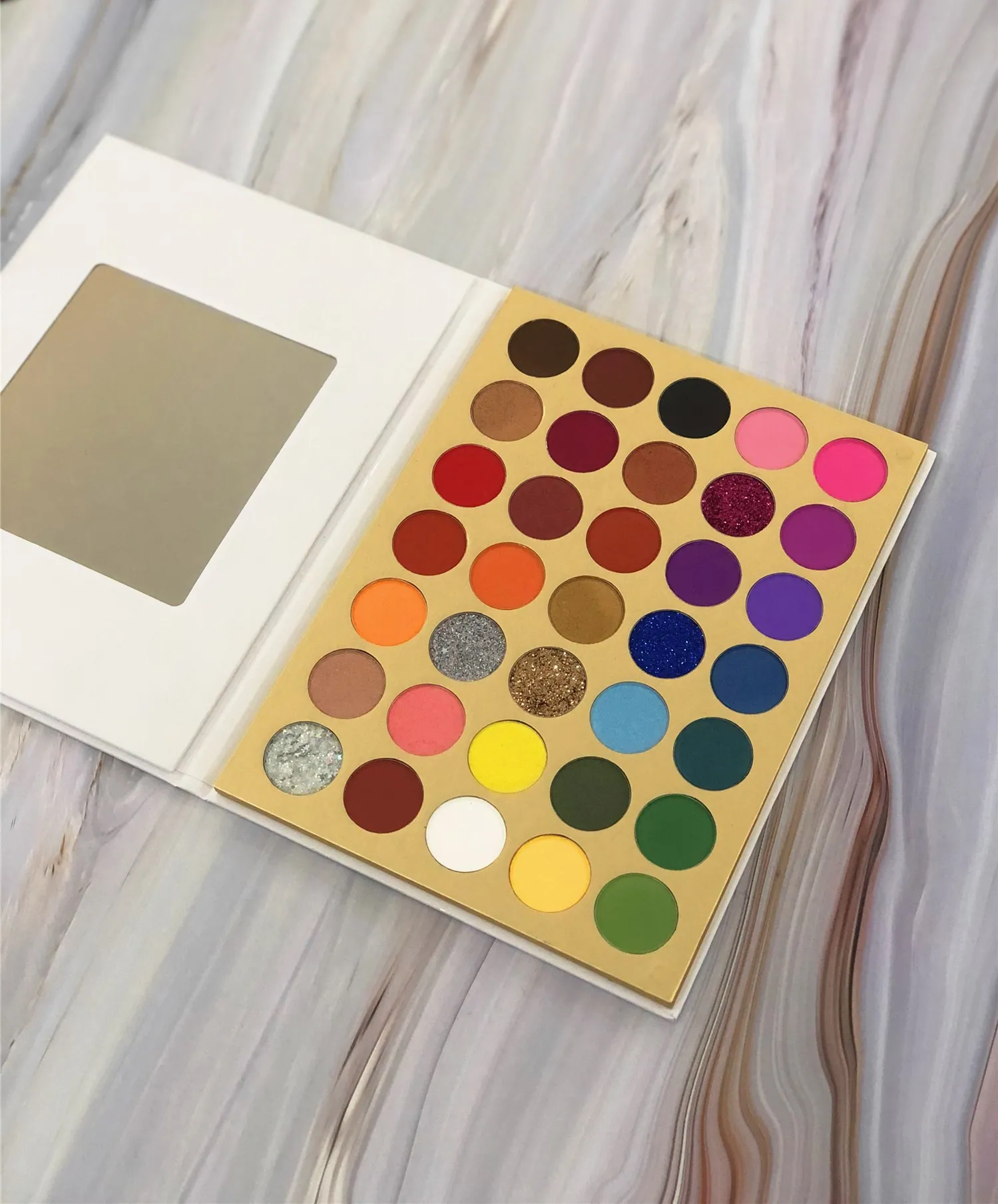 Highly pigment Create Your Own White Matte glitter Eyeshadow Cardboard Makeup Palette