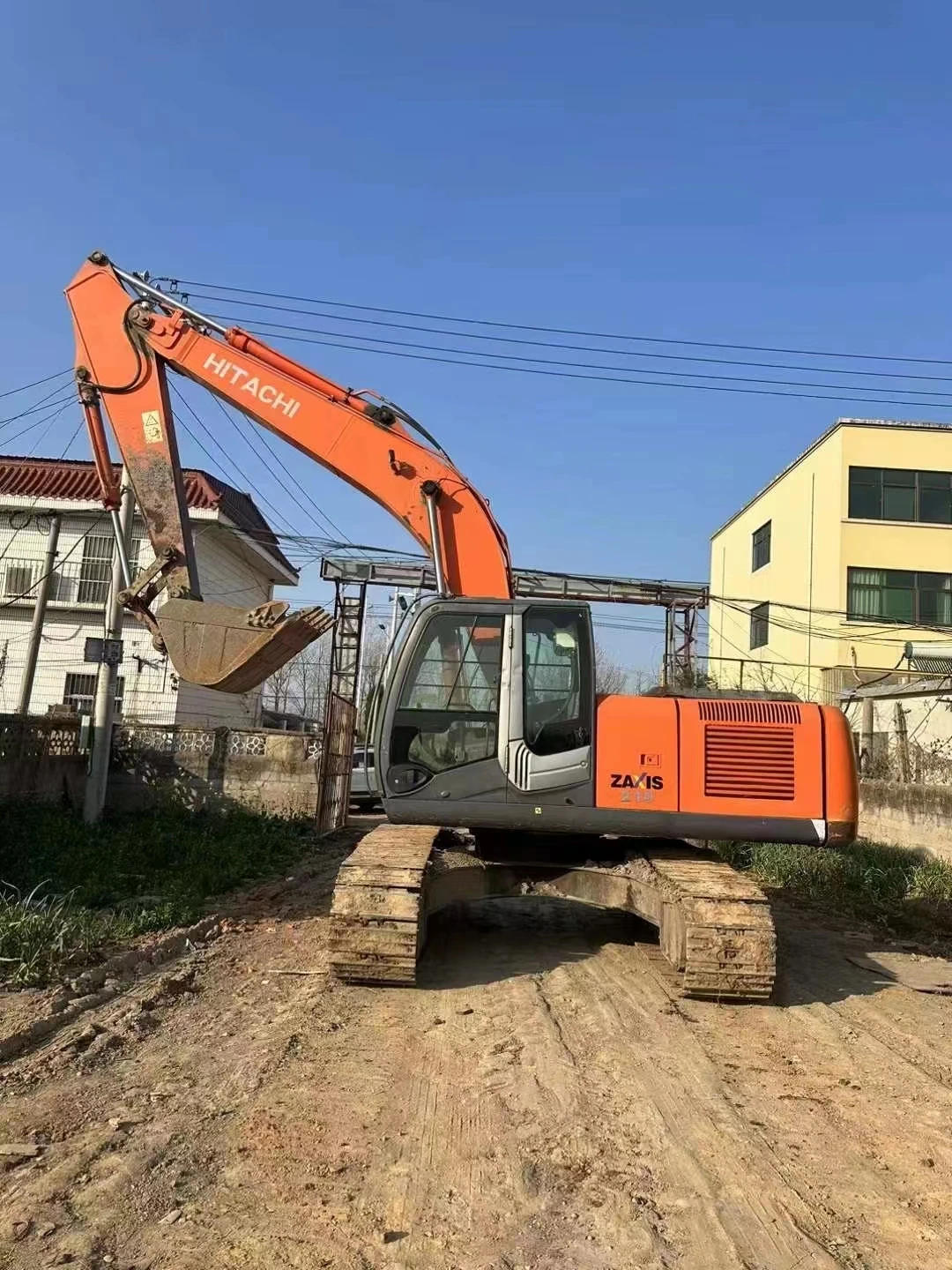 Хорошее состояние б/у Hitachi ZX 210 -3 для продажи оригинального японского бренда в наличии